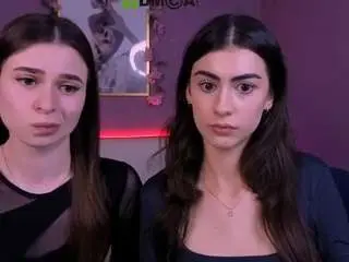 Camsoda Private Sex Chat of flora-ri