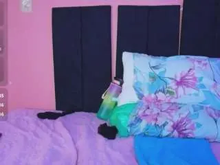 Camsoda Adult Video Chat of little-aprill