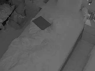 Camsoda Nude Webcam of voyeurcam-julmodels-bed-7