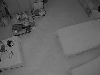 Camsoda Sex Cam of voyeurcam-julmodels-bed-7