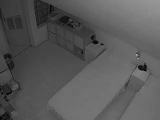 Camsoda Adult Video Chat of voyeurcam-julmodels-bed-7