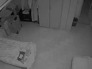 Camsoda Live Sex of voyeurcam-julmodels-bed-7