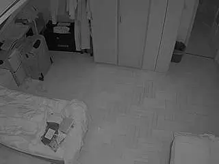 Camsoda Free Porn Cam of voyeurcam-julmodels-bed-7