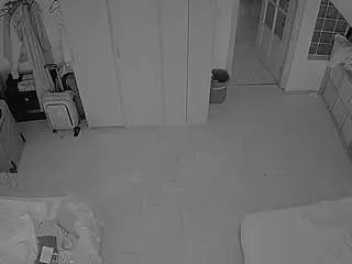 Camsoda Adult Webcam of voyeurcam-julmodels-bed-7