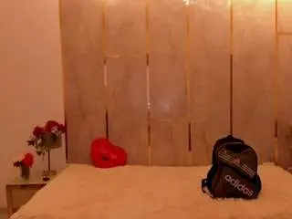 Camsoda Nude Webcam of tylerbloom