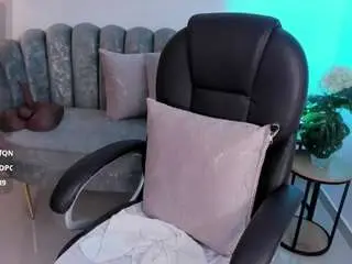 Camsoda Adult Webcams of shantall-wills