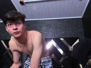 Camsoda Free Porn Cam of stonne-lee69