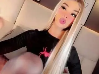 Camsoda Free Live Porn of kornylove