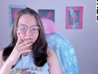 Camsoda Free Live Porn of noora-moore