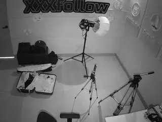 Camsoda Adult Webcam of voyeurcam-jb-xfollow