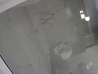 Camsoda Nude Webcam of voyeurcam-casa-salsa-bathroom-10