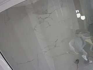 Camsoda Private Sex Chat of voyeurcam-casa-salsa-bathroom-10