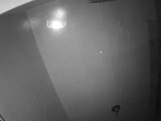 Camsoda Free Porn Cam of voyeurcam-casa-salsa-bathroom-10