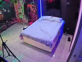 Camsoda Sex Chat of voyeurcam-casa-salsa-disturbed