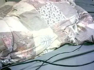 Camsoda Free Live Porn of hornyvibesx