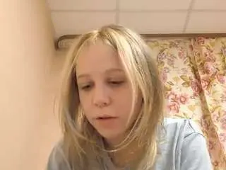 Camsoda Free Live Porn of alysestrawn