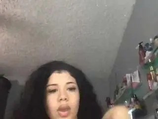 Camsoda Sex Chat of mysecretslutoncam1