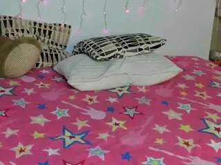 Camsoda Watch Live Sex Cams of bellaskyex