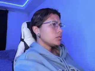 Camsoda Live Porn of lady-brownnnn