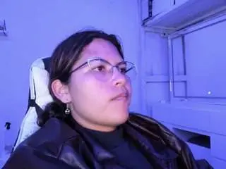 Camsoda Adult Webcams of lady-brownnnn