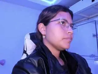 Camsoda Adult Webcams of lady-brownnnn