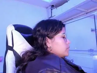 Camsoda Adult Webcams of lady-brownnnn