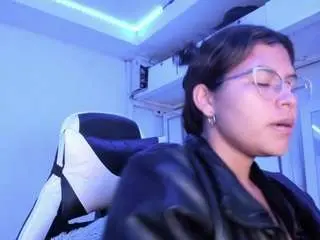 Camsoda Best live sex cam show of lady-brownnnn