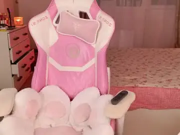 Chaturbate Best live sex cam show of amyskymoon