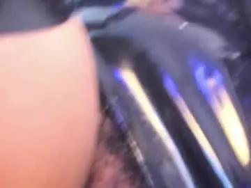 Chaturbate Sex Chat of issa_latin