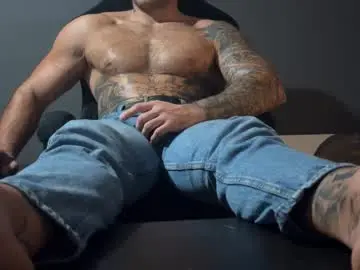 Chaturbate Live Sex Cam of panther_style