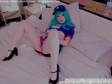 Chaturbate Best live sex cam show of runesy