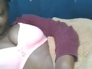 Chaturbate Watch Live Sex Cams of cilia_petite
