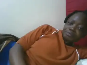 Chaturbate Live Sex Cam of cilia_petite