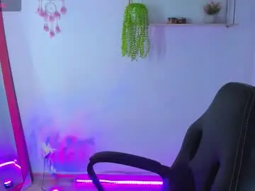 Chaturbate Watch Live Sex Cams of gia_contii