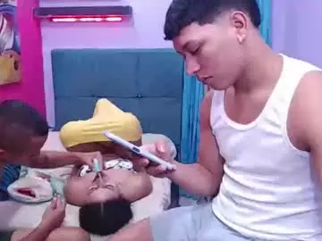 Chaturbate Live Sex Cam of twink_fucks