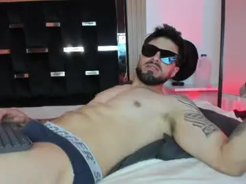 Chaturbate Live Sex of big_impactt