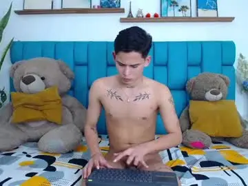 Chaturbate Watch Live Sex Cams of bryan_hotty