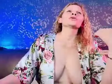 Chaturbate Nude Webcam of evangelinelove_