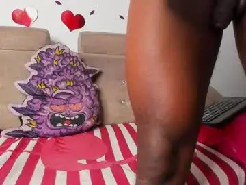 Chaturbate Best live sex cam show of logan_drakex