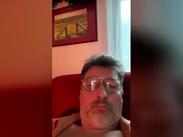 Chaturbate Best live sex cam show of trebgeis1