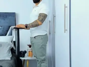 Chaturbate Live Sex Cam of zack_froone