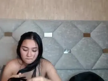 Chaturbate Nude Webcam of adaira31