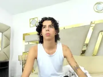 Chaturbate Sex Chat of andyxibrat