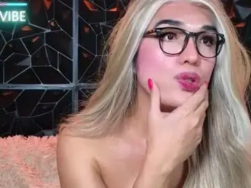 Chaturbate Nude Webcam of hot_dhaniela