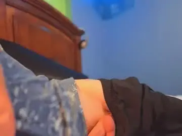 Chaturbate Live Porn of itzd123