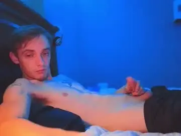Chaturbate Live Sex Cam of itzd123