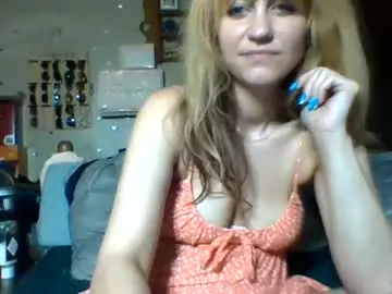 Chaturbate Adult Webcams of mezzy69