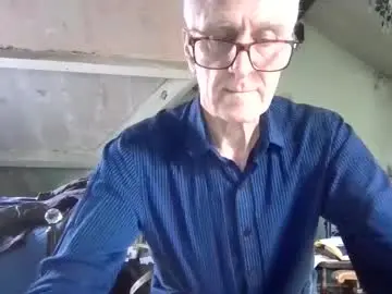 Chaturbate Watch Live Sex Cams of andrew160258