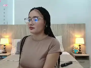 Chaturbate Nude Webcam of gabriela_vargas