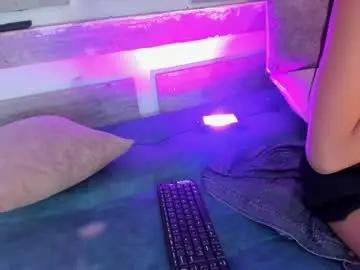 Chaturbate Watch Live Sex Cams of roberta_clous
